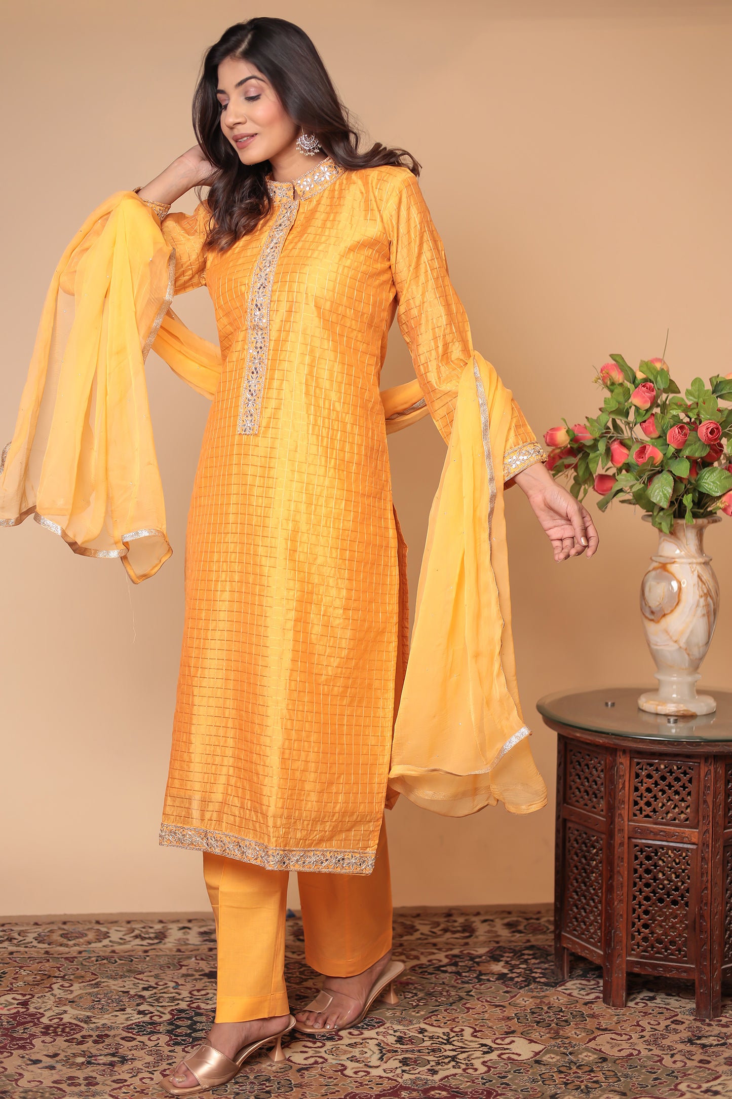 Yellow Zardozi Kurta Set: Hand-Embroidered Indian Wedding Outfit