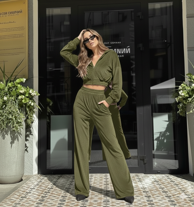 Olive Green Velvet Co-Ord Set for Women – Zip Crop Top & Wide-Leg Pants Set
