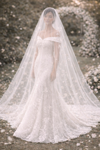 Off-Shoulder Lace Western Wedding Gown for Women – Elegant Mermaid Bridal Dress