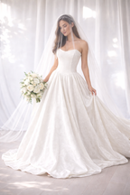 Elegant Ivory Western Wedding Gown for Women – Strapless Bridal Dress with Flowing Train